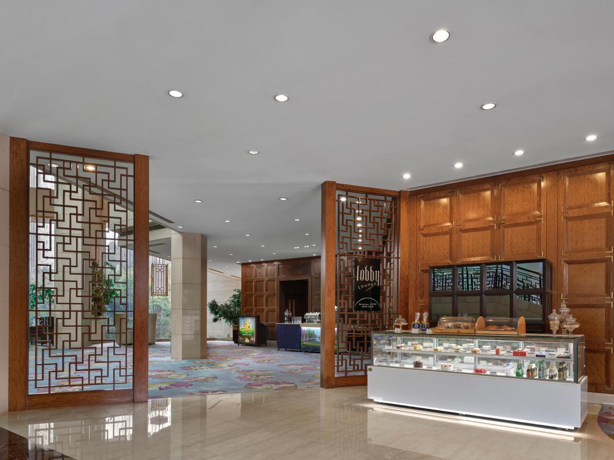 Doubletree By Hilton Shanghai Pudong - Present Welcome Cookie Exterior foto